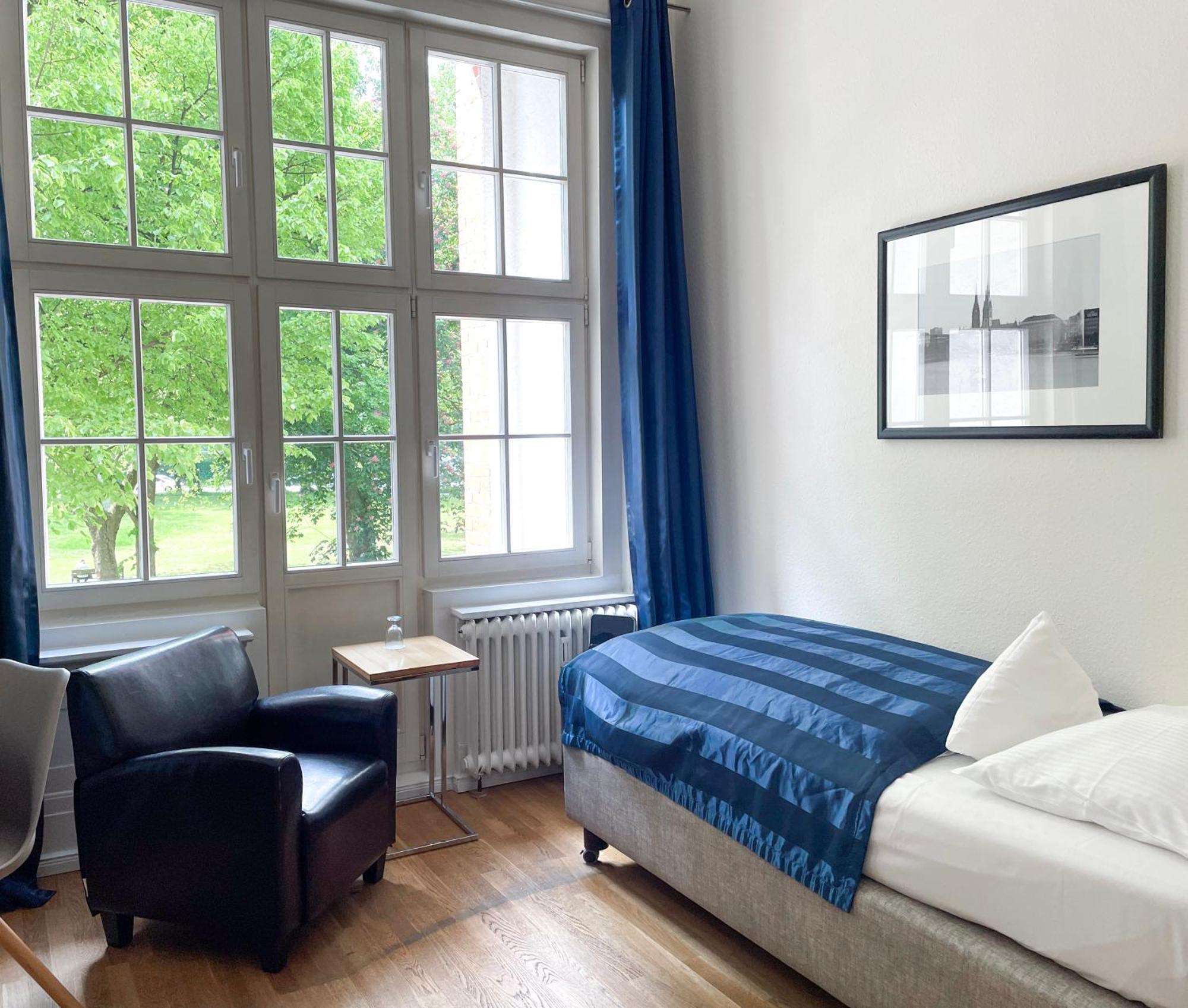 Hotel Wagner Im Dammtorpalais Hamburg Ngoại thất bức ảnh