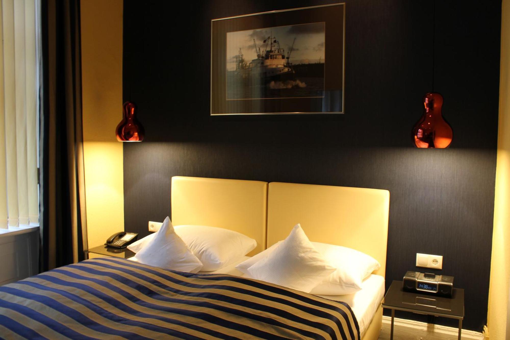 Hotel Wagner Im Dammtorpalais Hamburg Ngoại thất bức ảnh