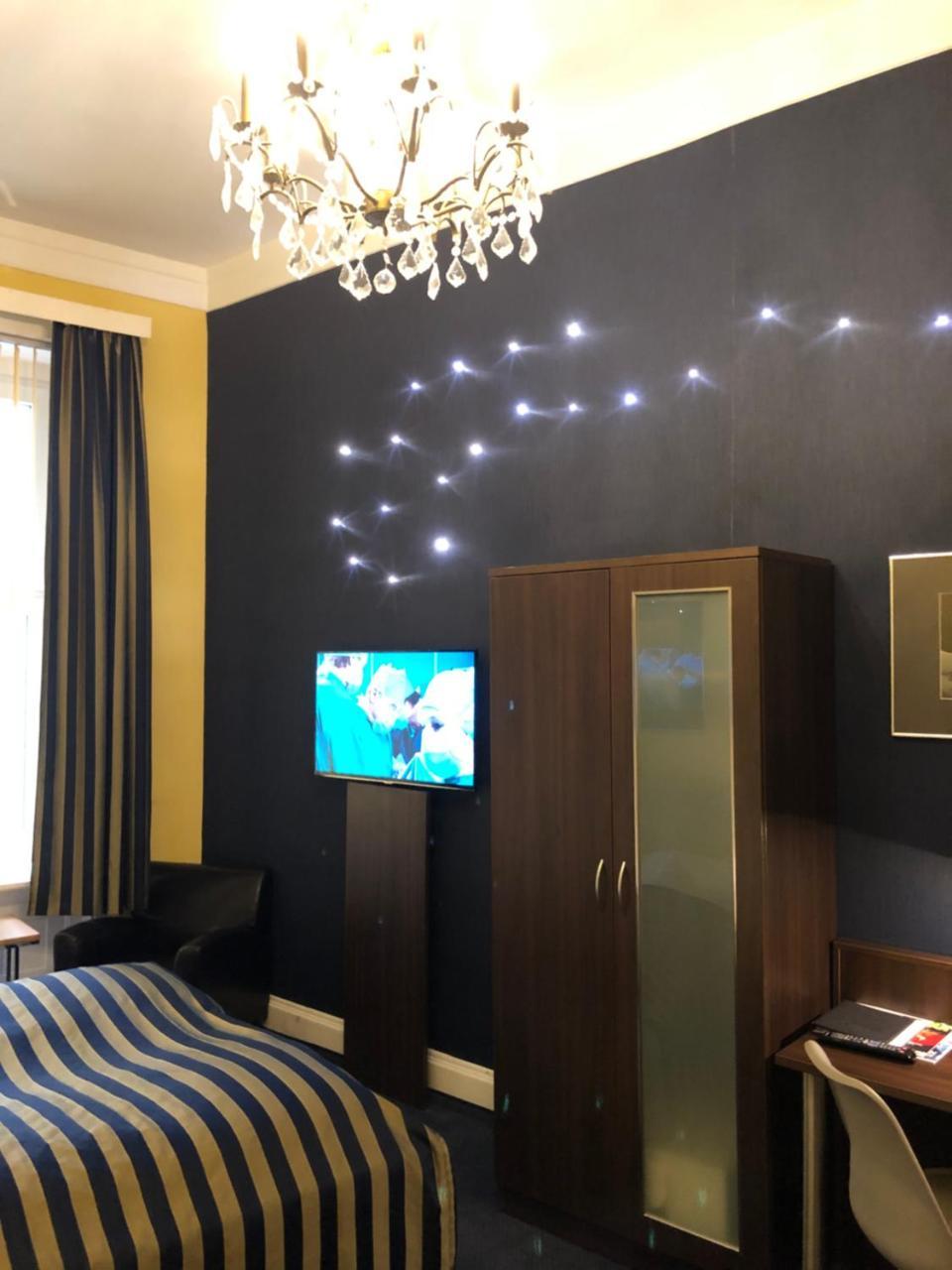 Hotel Wagner Im Dammtorpalais Hamburg Ngoại thất bức ảnh