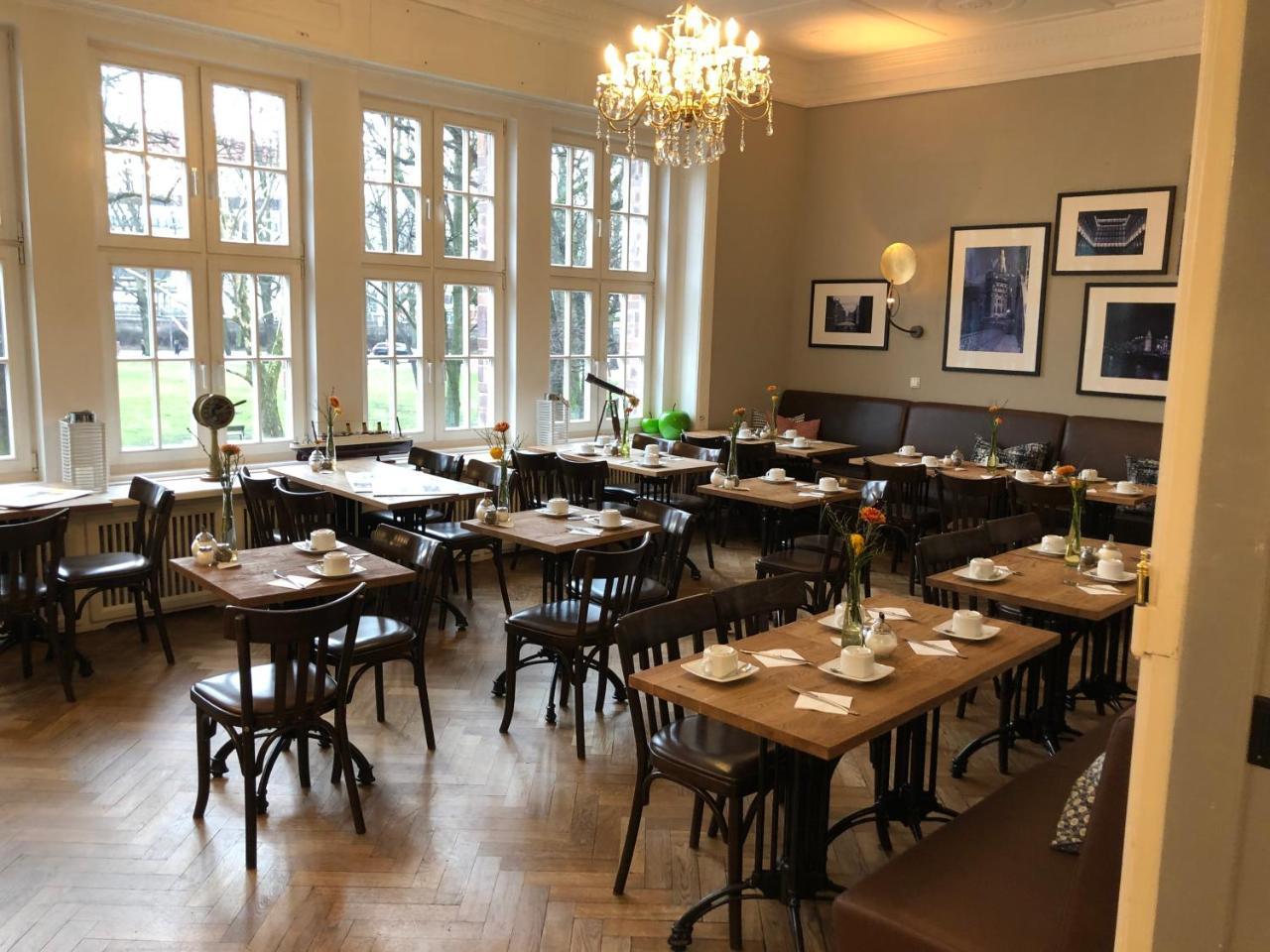 Hotel Wagner Im Dammtorpalais Hamburg Ngoại thất bức ảnh